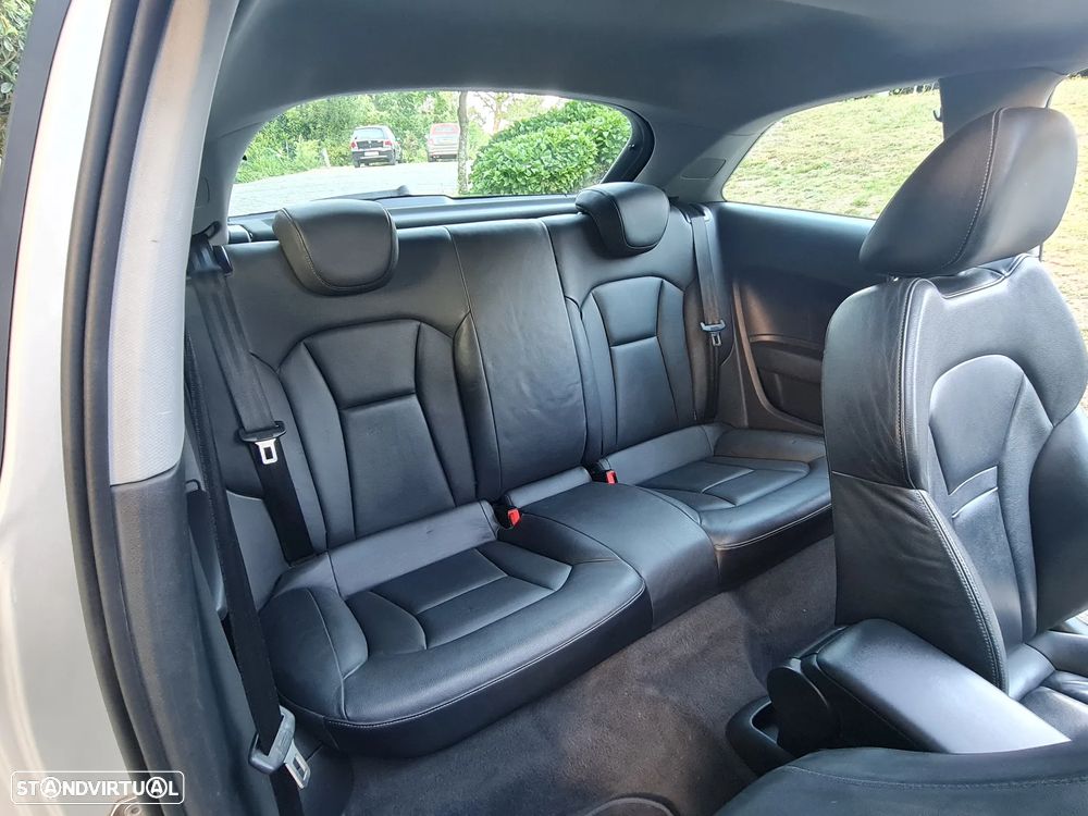 Audi A1 1.6 TDI S-line - 9