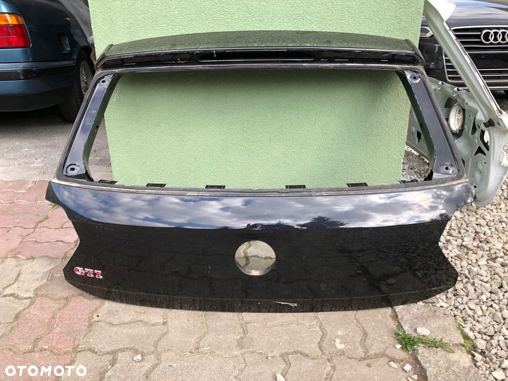 VOLKSWAGEN POLO VI 2G0 KLAPA BAGAŻNIKA TYLNA 17- - 2