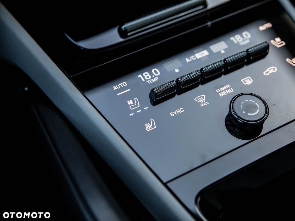 Porsche Cayenne S E-Hybrid PHEV - 24