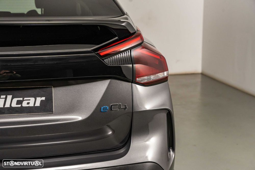 Citroën e-C4 50 kWh Shine - 18