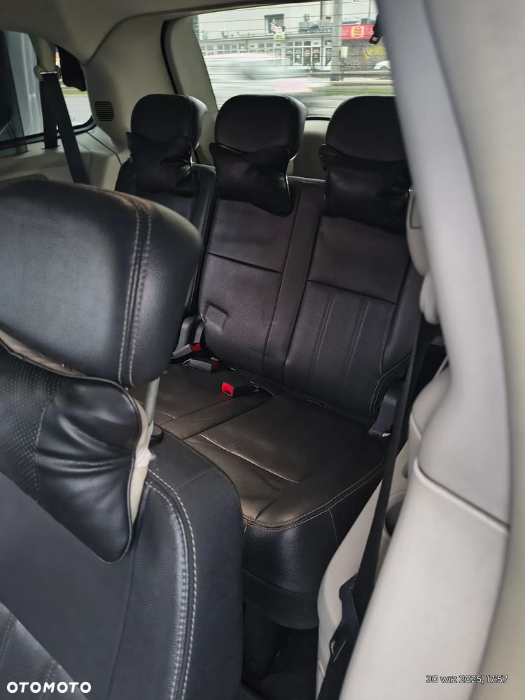 Chrysler Town & Country 4.0 Limited - 22