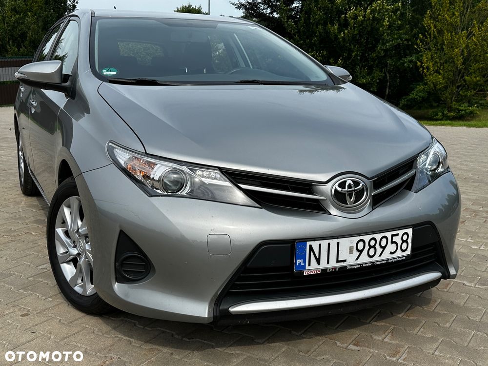 Toyota Auris 1.33 VVT-i Life Comfort - 1