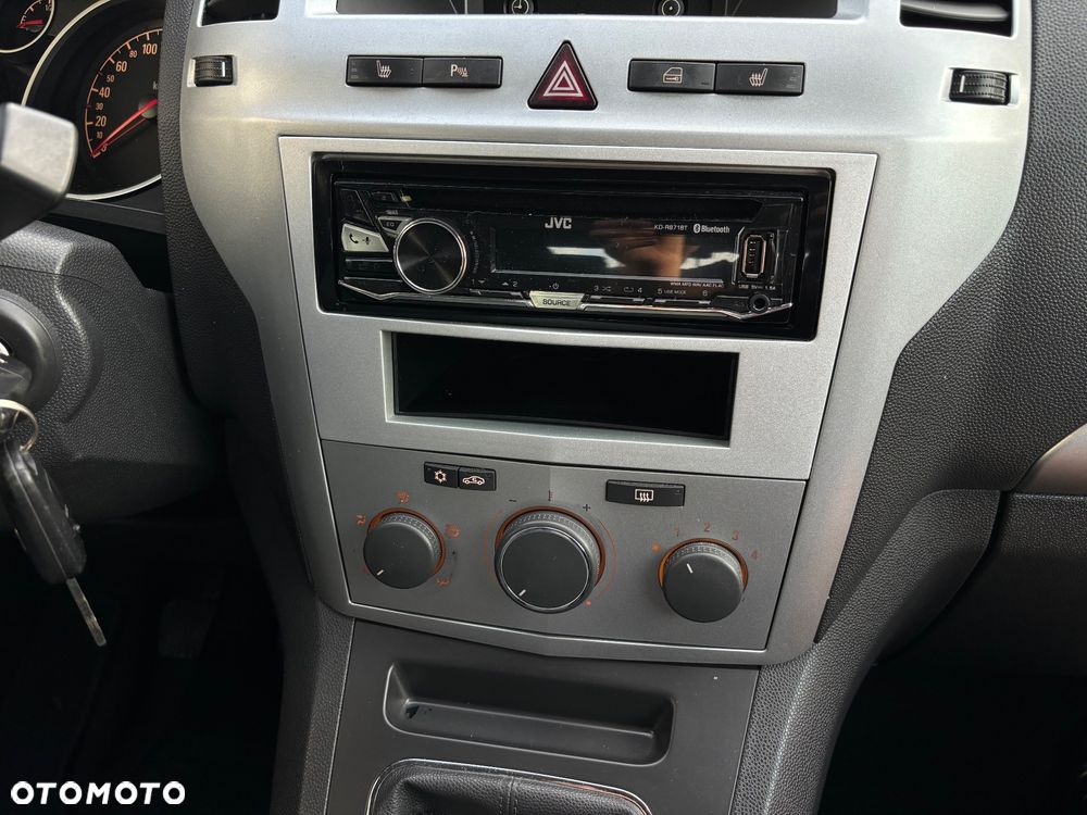 Opel Zafira 1.8 Family Plus - 25