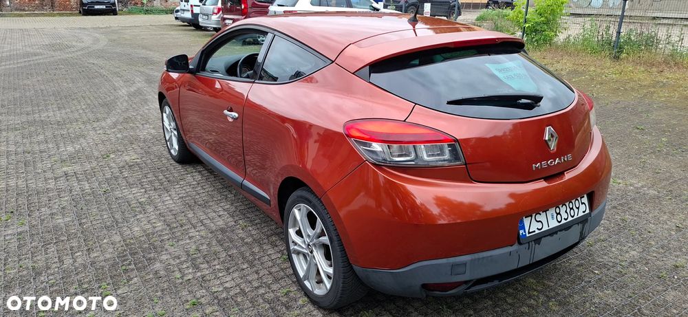 Renault Megane 1.6 16V Dynamique - 3