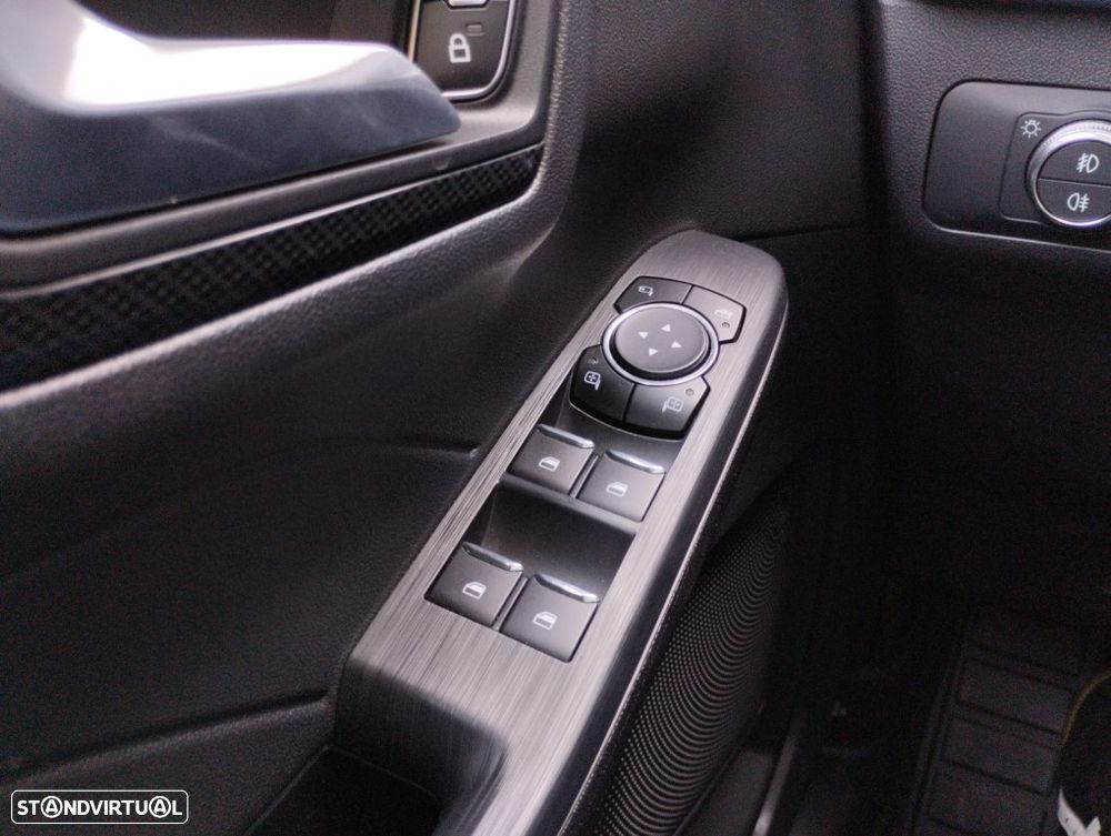 Ford Kuga 1.5 TDCi EcoBlue ST-Line - 22