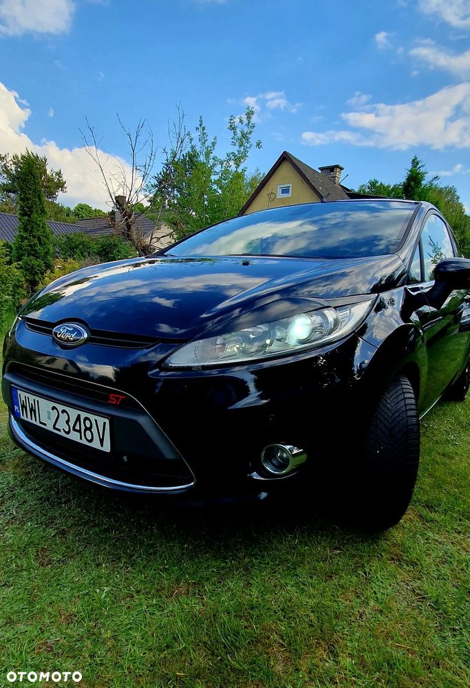 Ford Fiesta 1.6 TDCi Titanium - 16