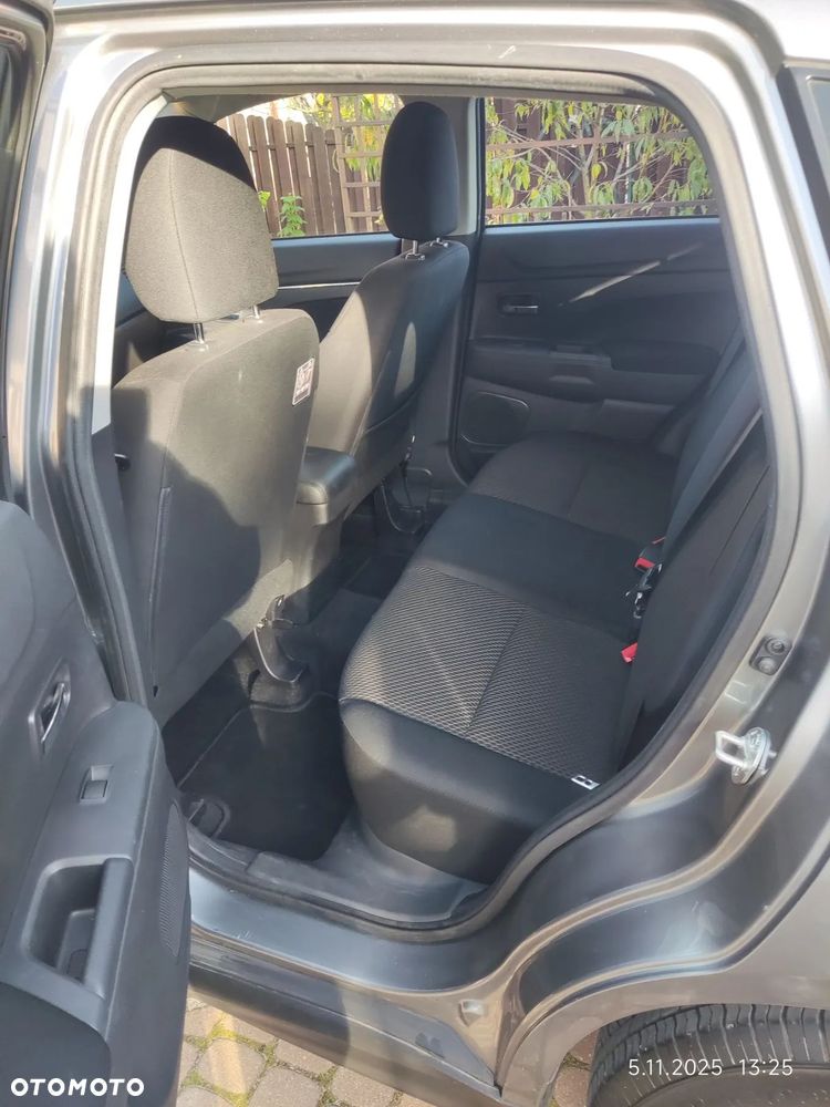 Mitsubishi ASX 1.6 Invite - 13