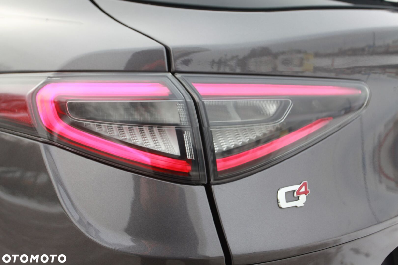 Alfa Romeo Stelvio 2.0 Turbo TI Q4 - 10
