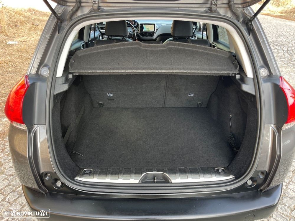 Peugeot 2008 1.6 BlueHDi Allure - 46