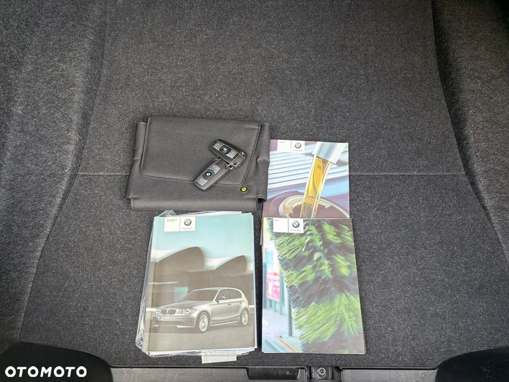 BMW Seria 1 - 27