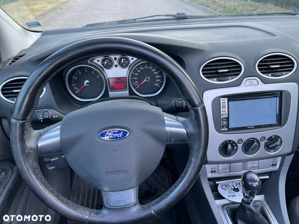 Ford Focus 2.0 Gold X - 6