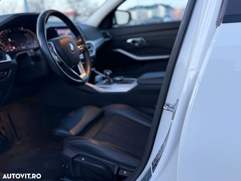BMW Seria 3 320d xDrive Aut. Advantage - 11