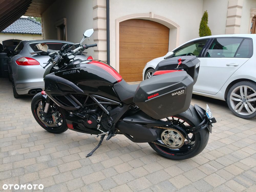 Ducati Diavel - 11