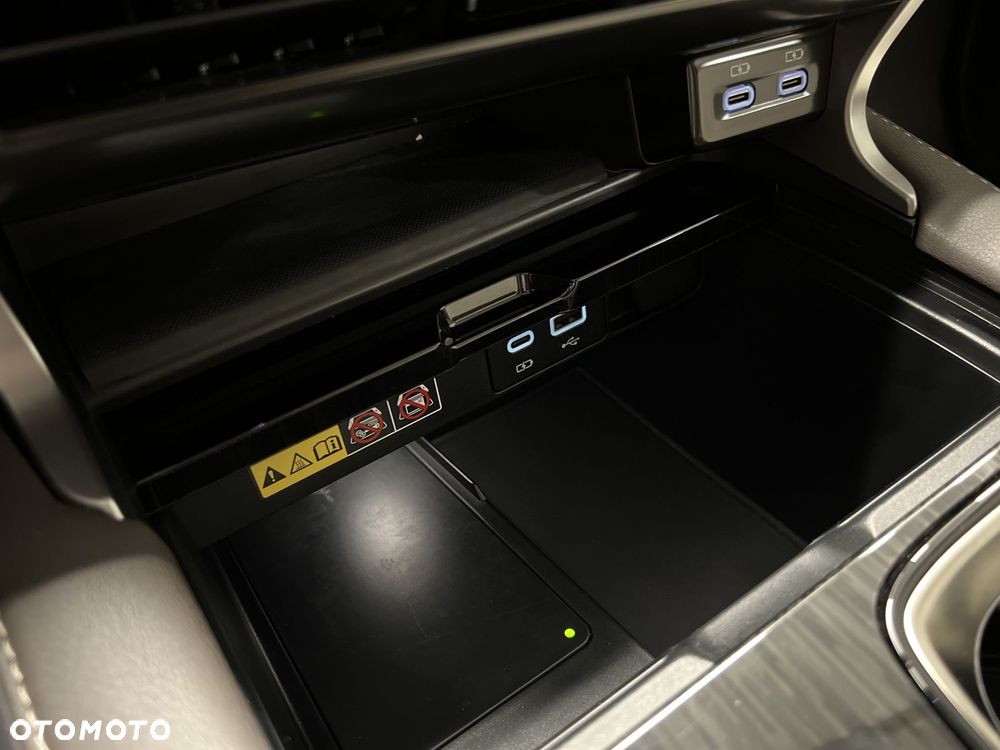 Lexus RX 350h F Sport Design - 33