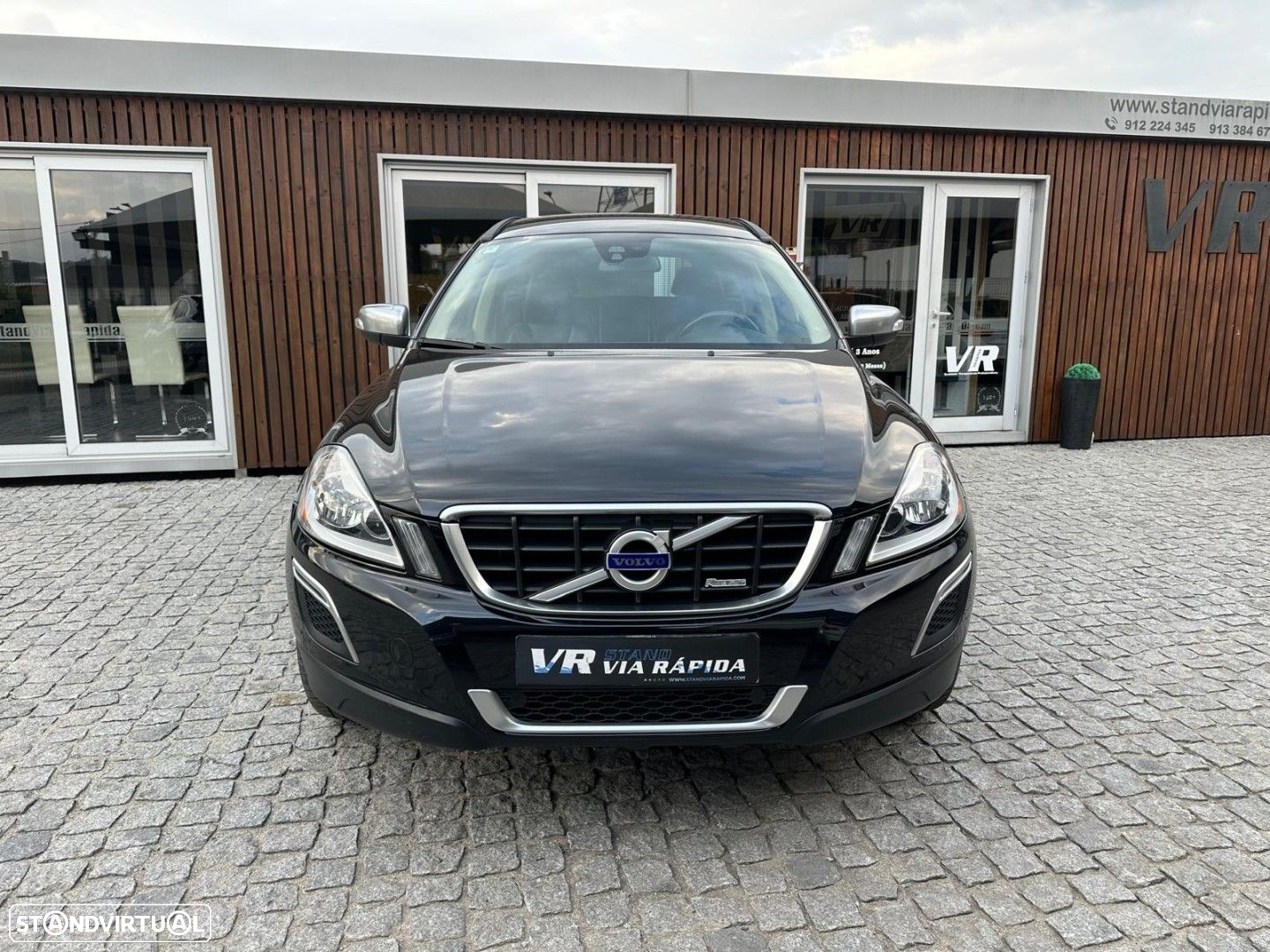 Volvo XC 60 2.0 D3 Drive R-Design - 3