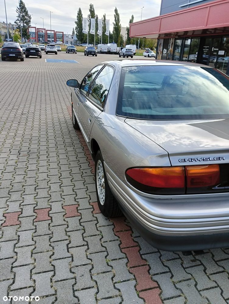 Chrysler Vision 3.5L - 23