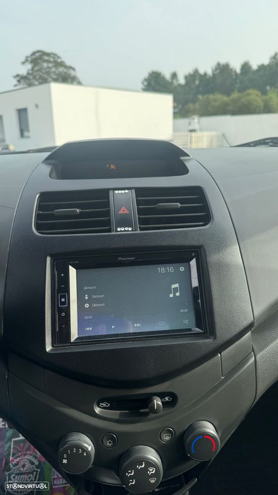 Chevrolet Spark 1.0 LS - 8