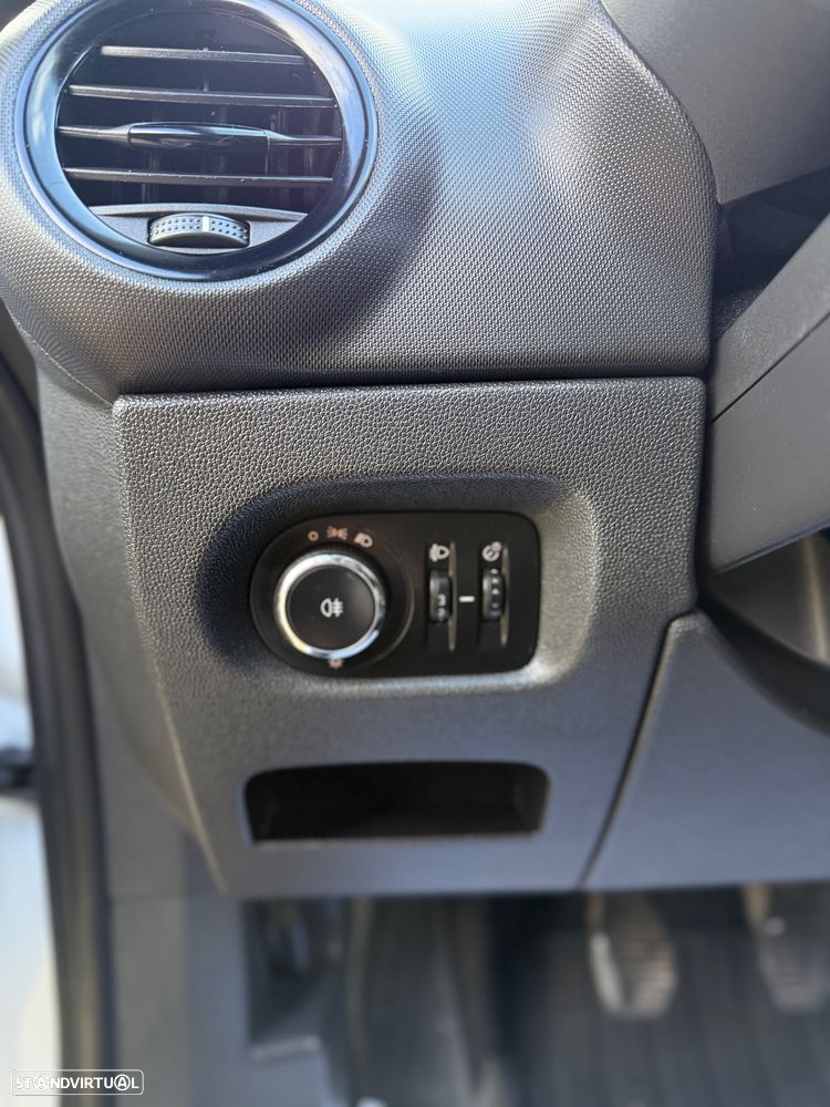 Opel Corsa 1.3 CDTI - 8