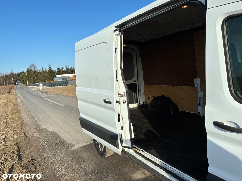 Ford Transit - 9