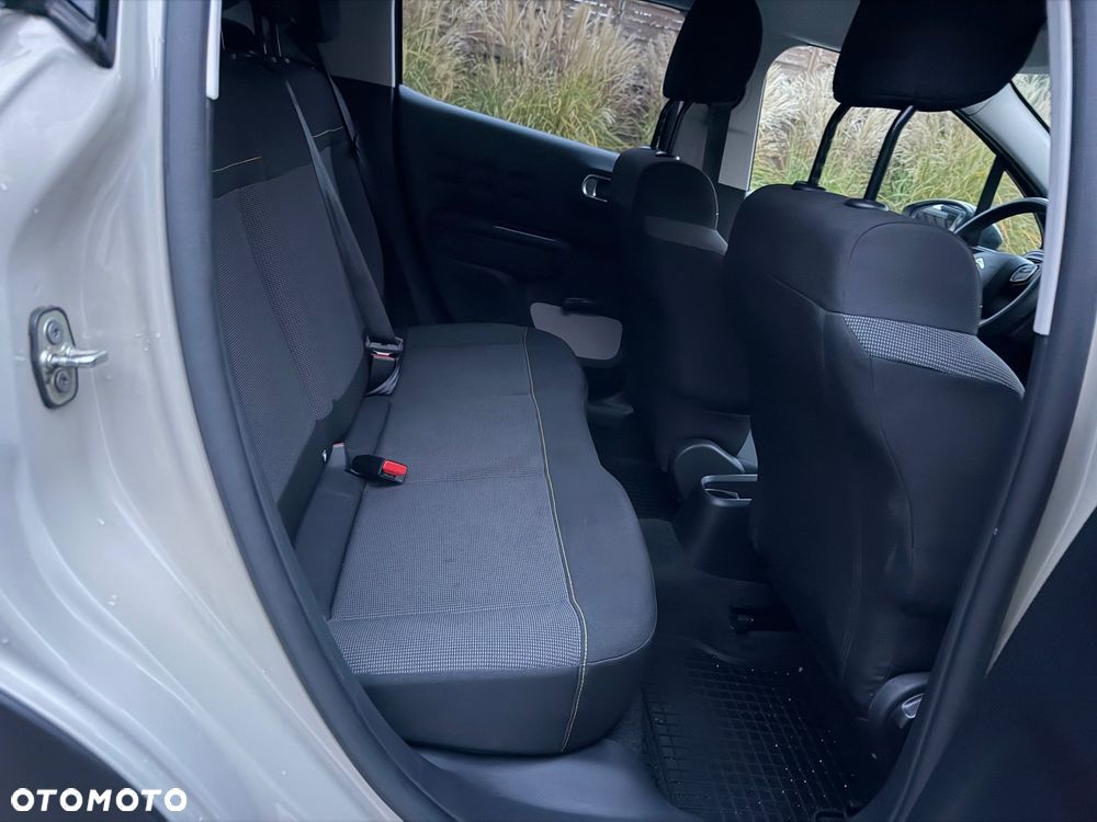 Citroën C3 1.2 PureTech Shine - 23