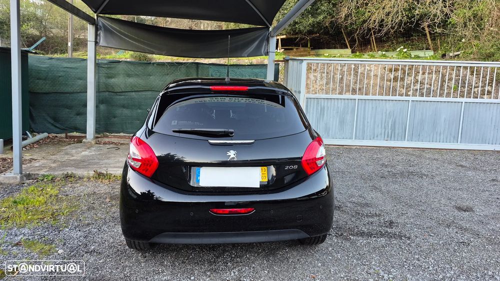Peugeot 208 1.2 VTi Active - 4