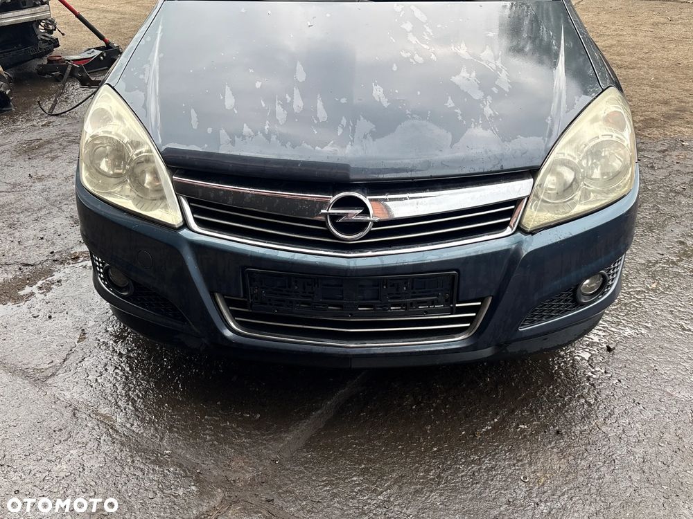 ZDERZAK PRZEDNI PRZÓD OPEL ASTRA H 2007R LAKIER Z168 - 1
