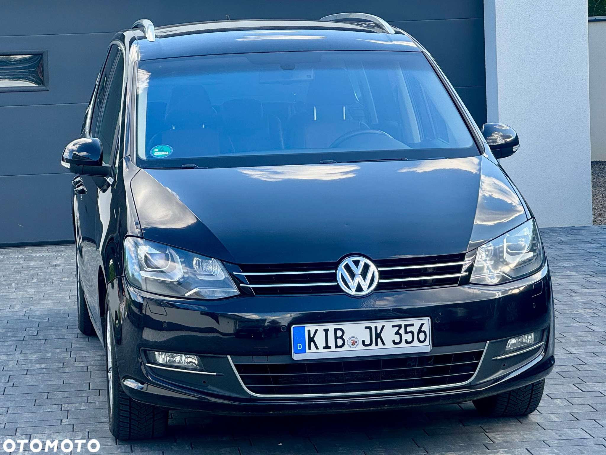 Volkswagen Sharan - 11