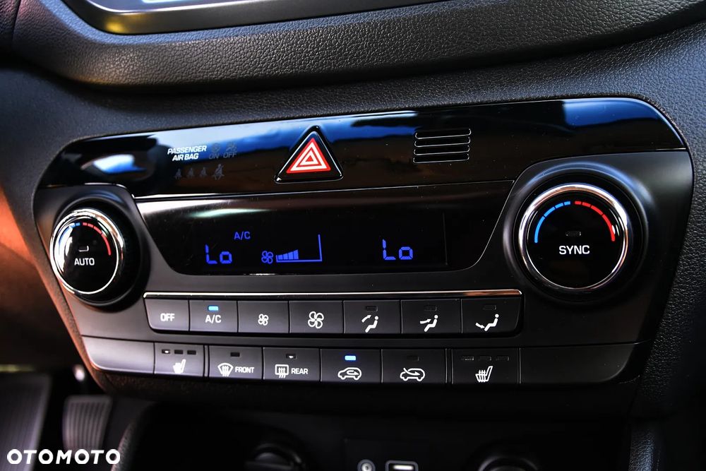 Hyundai Tucson 1.6 GDI BlueDrive Comfort 2WD - 21