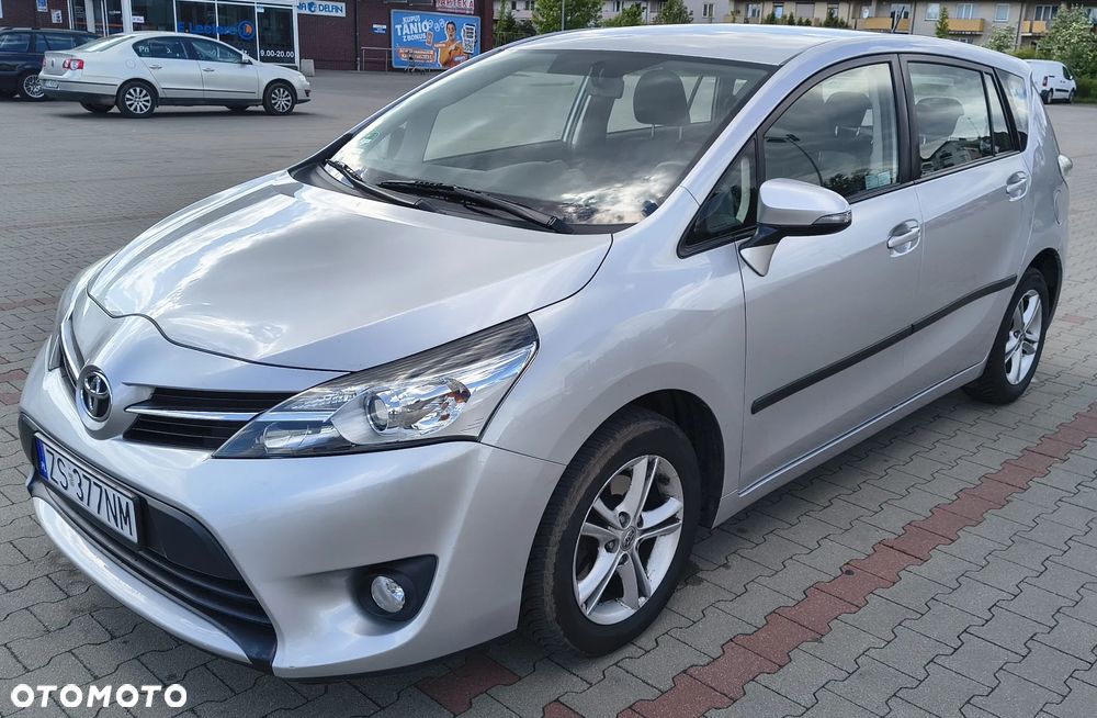 Toyota Verso 1.6 Active - 6