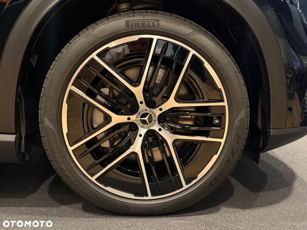 Mercedes-Benz EQE - 6