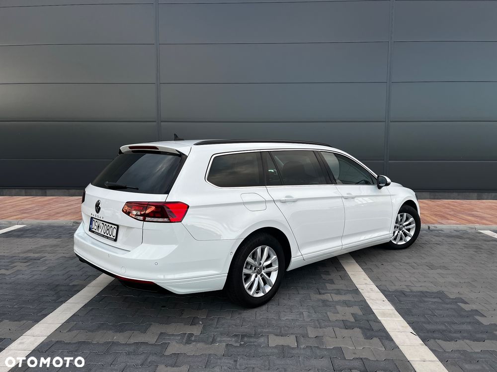 Volkswagen Passat - 7