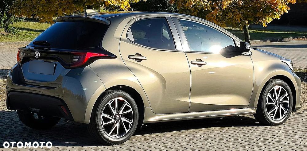 Toyota Yaris 1.5 Selection Style - 11
