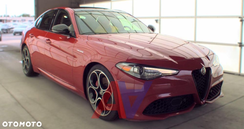Alfa Romeo Giulia 2.0 Turbo 16V AT8 Veloce Ti - 2