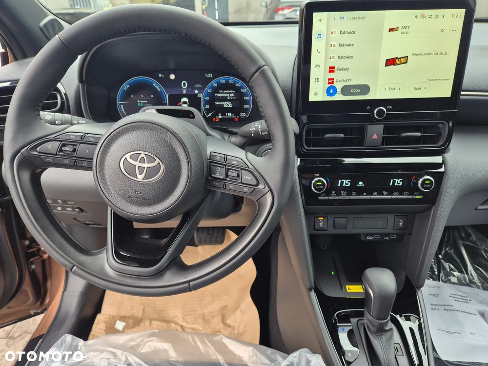 Toyota Yaris Cross - 13