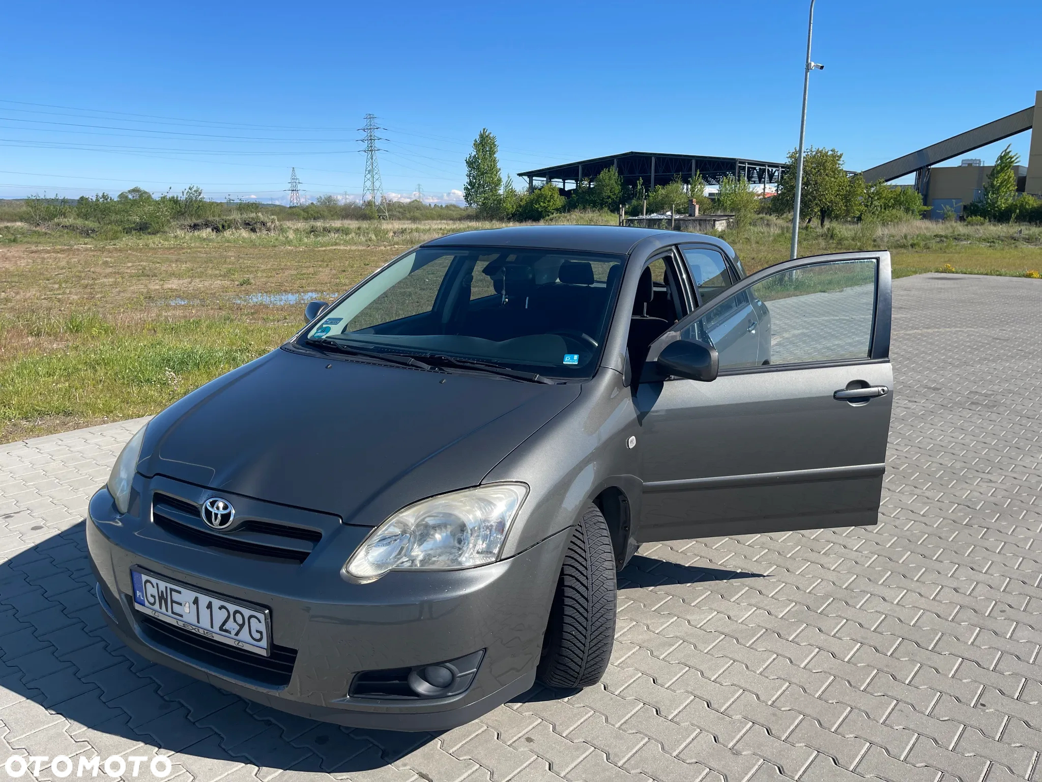 Toyota Corolla 1.6 VVT-i Sol - 2