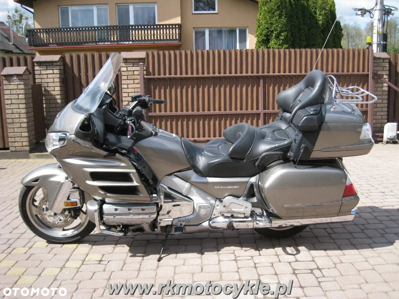 Honda GL - 6