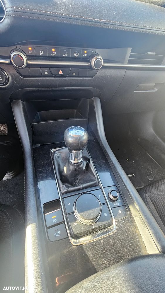 Mazda 3 - 11