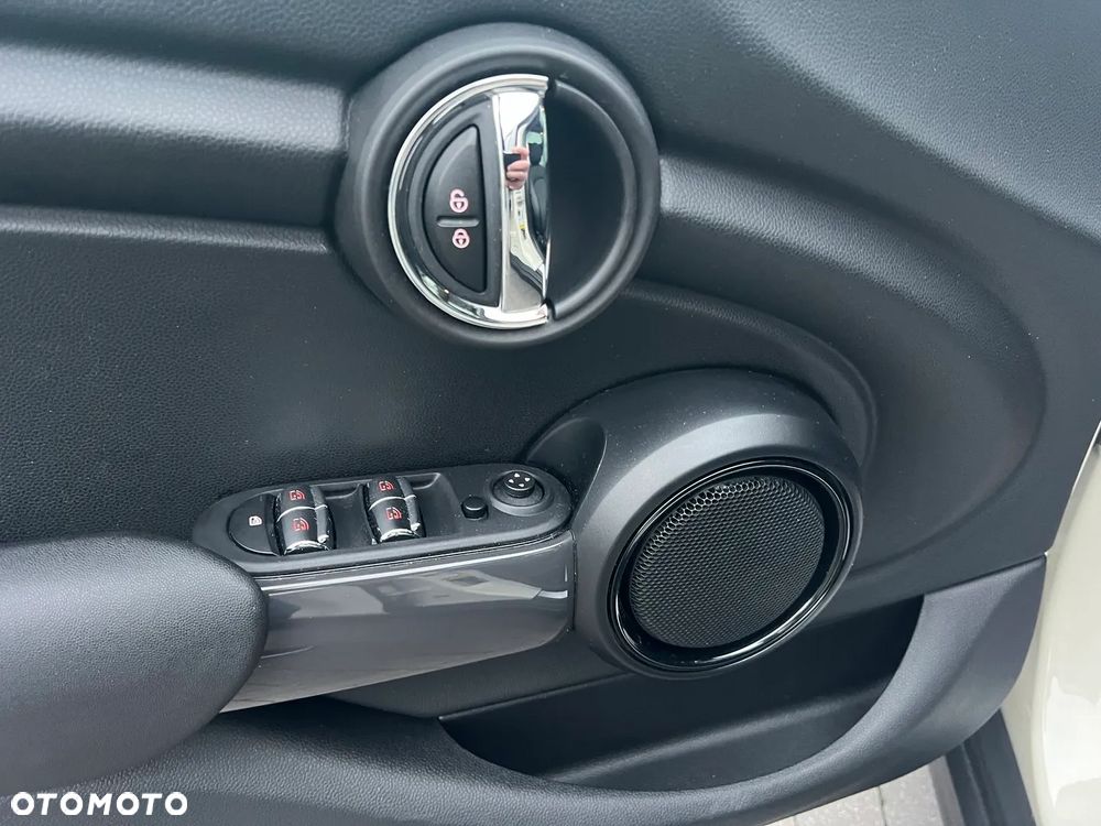 MINI Cooper - 26