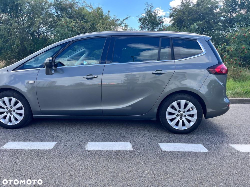 Opel Zafira - 13