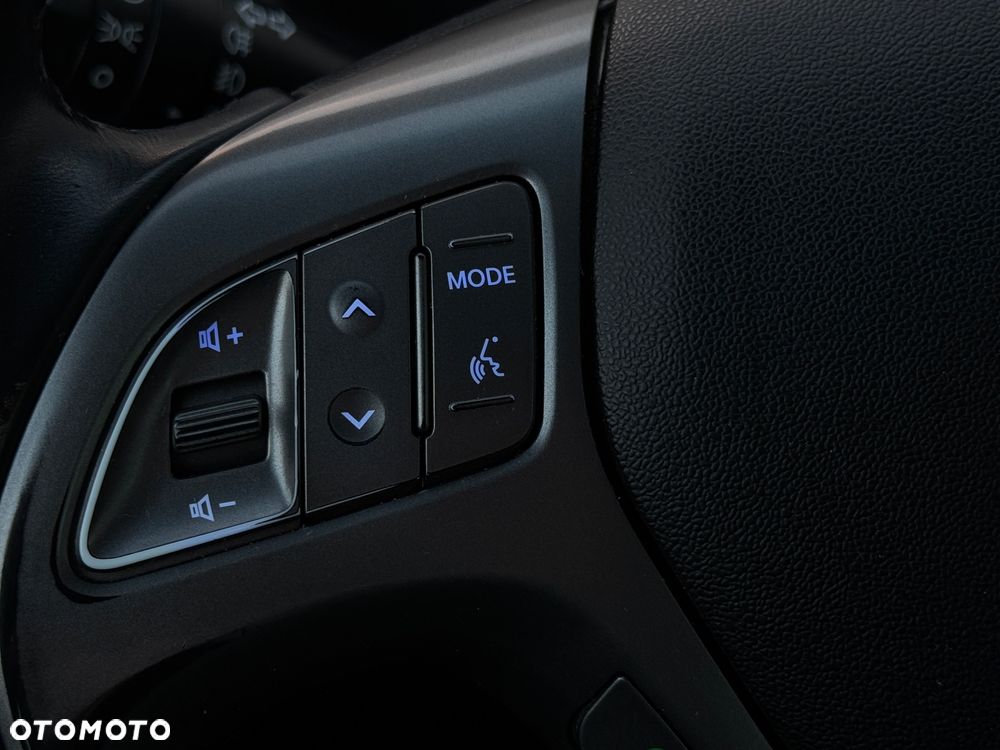 Hyundai ix35 1.6 2WD blue Trend - 11