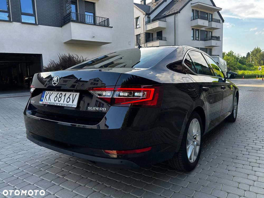 Skoda Superb 1.8 TSI DSG L&K - 8