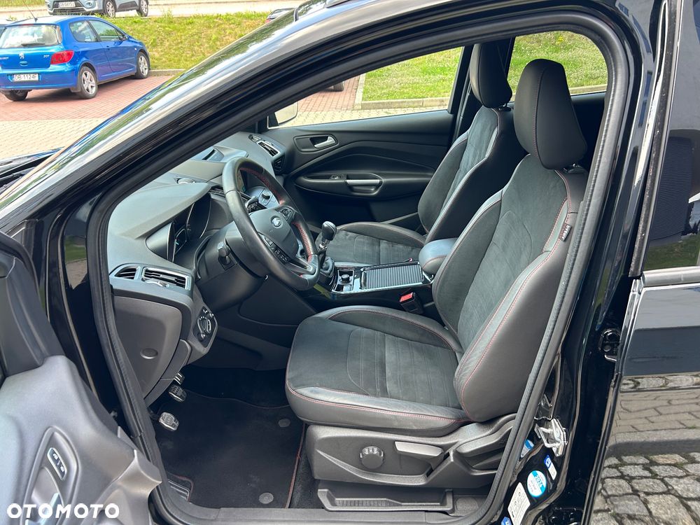 Ford Kuga 1.5 EcoBoost 2x4 Titanium - 17