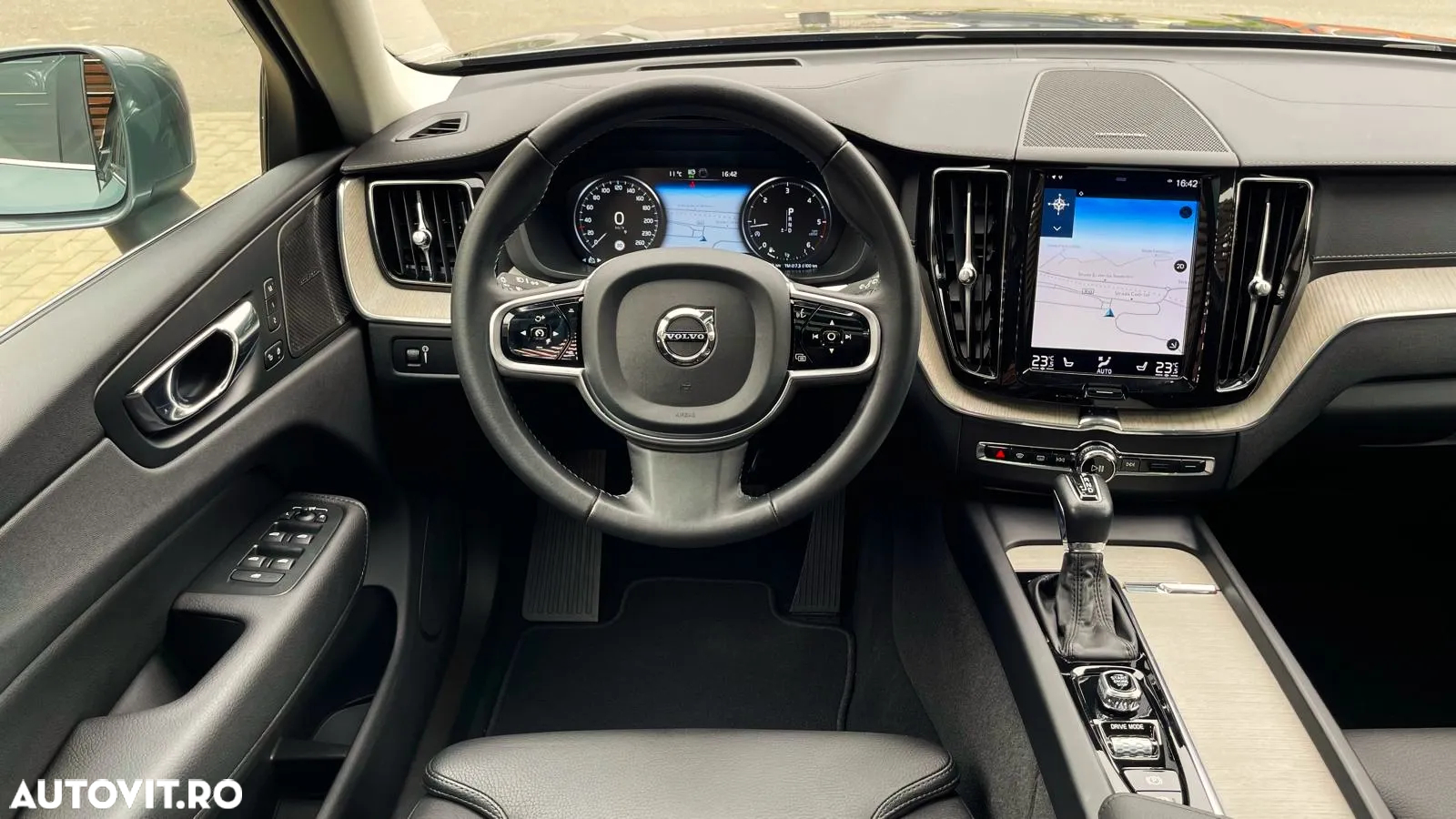 Volvo XC 60 D4 Geartronic Inscription - 15