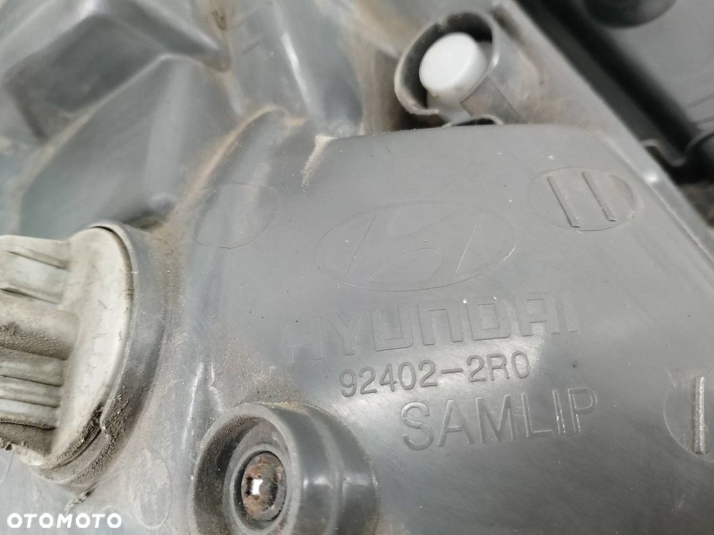 LAMPA TYLNA PRAWA HYUNDAI I30 I 92402-2R0 HATCHBACK - 8