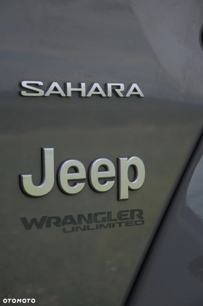 Jeep Wrangler Unlimited GME 2.0 Turbo Sahara - 15