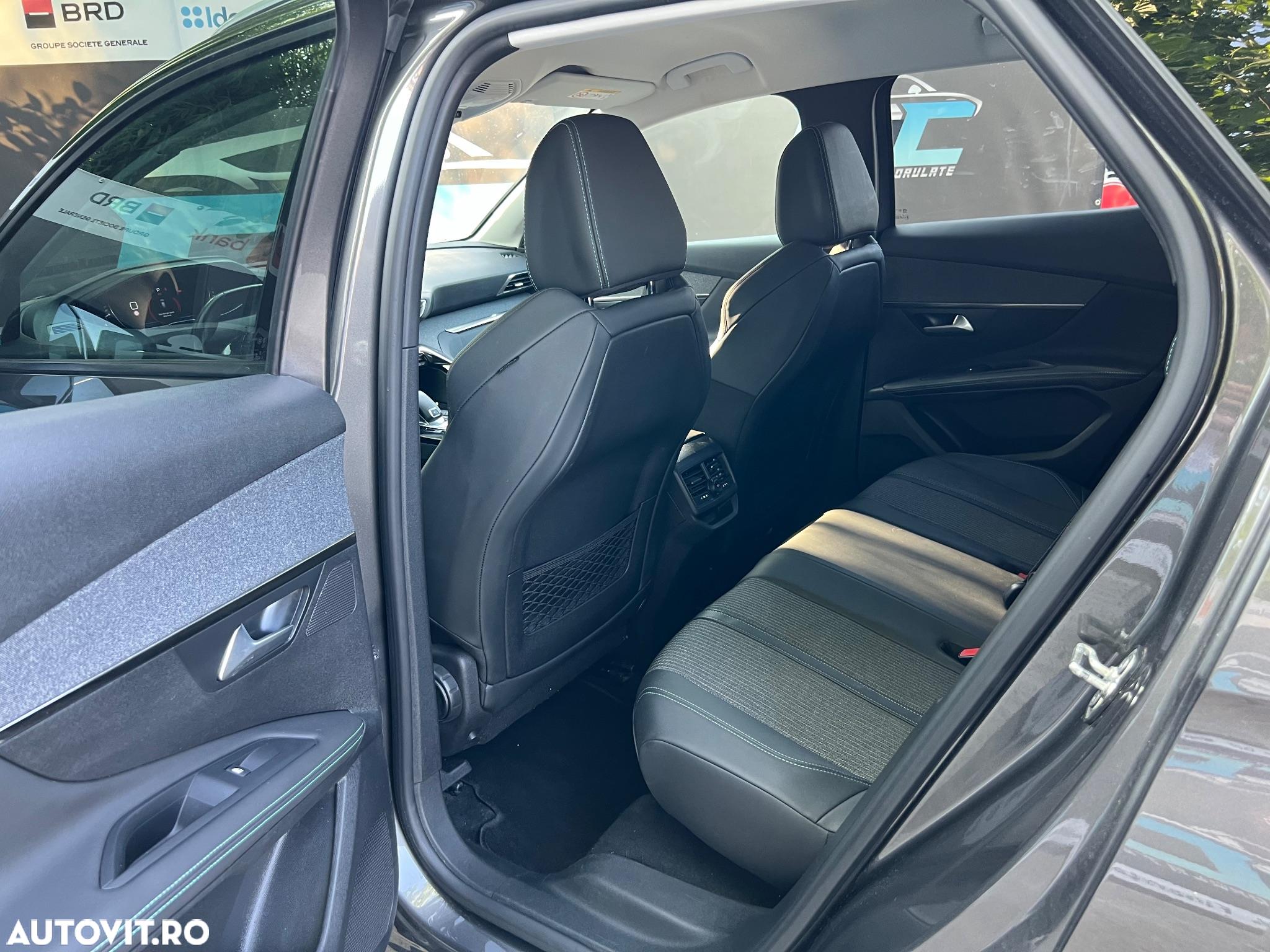 Peugeot 3008 1.5 BlueHDI 130 EAT8 Allure Pack - 13