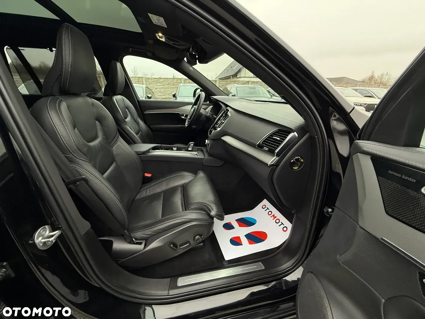 Volvo XC 90 T8 AWD Recharge Geartronic RDesign Edition - 35