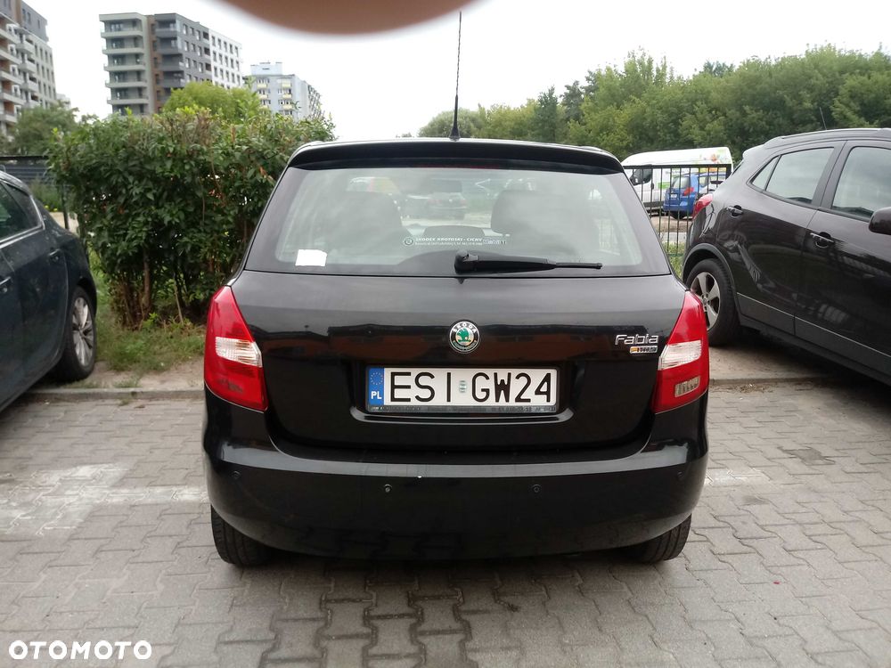 Skoda Fabia 2008 photo 4