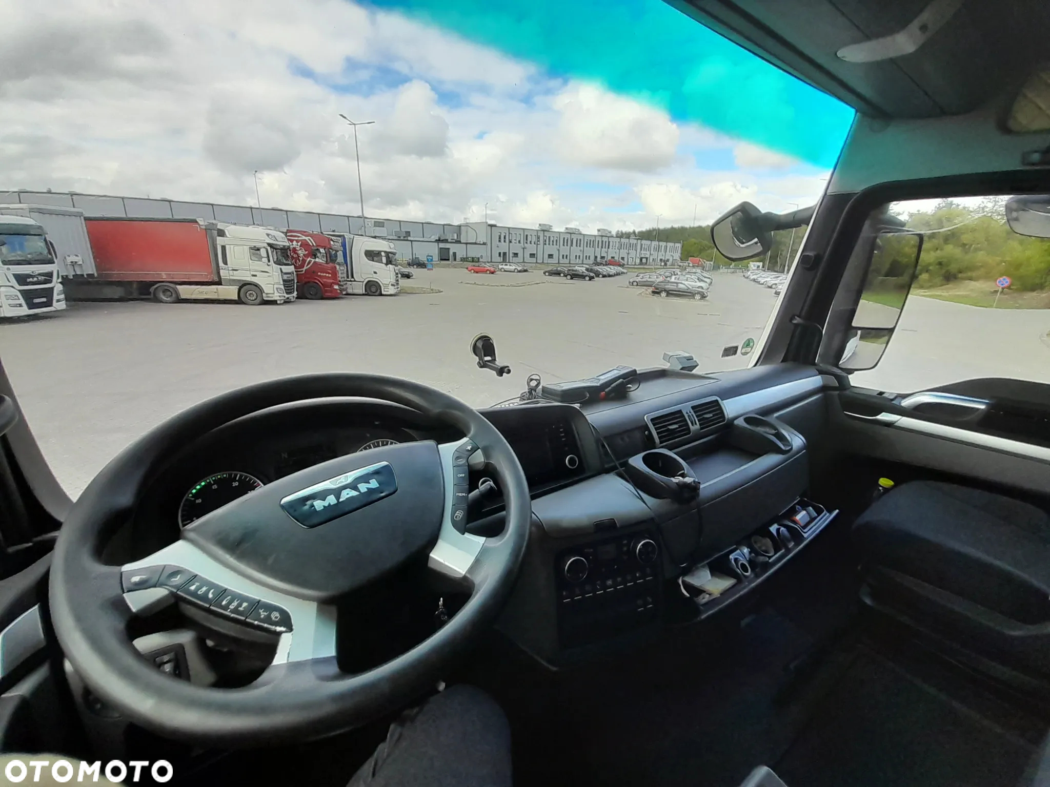 MAN TGX - 29