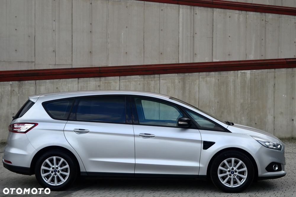 Ford S-Max - 8